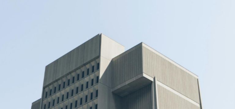 建筑行业投标必须满足哪些特殊资质？